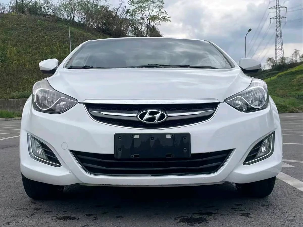 Hyundai 2015 1.6L