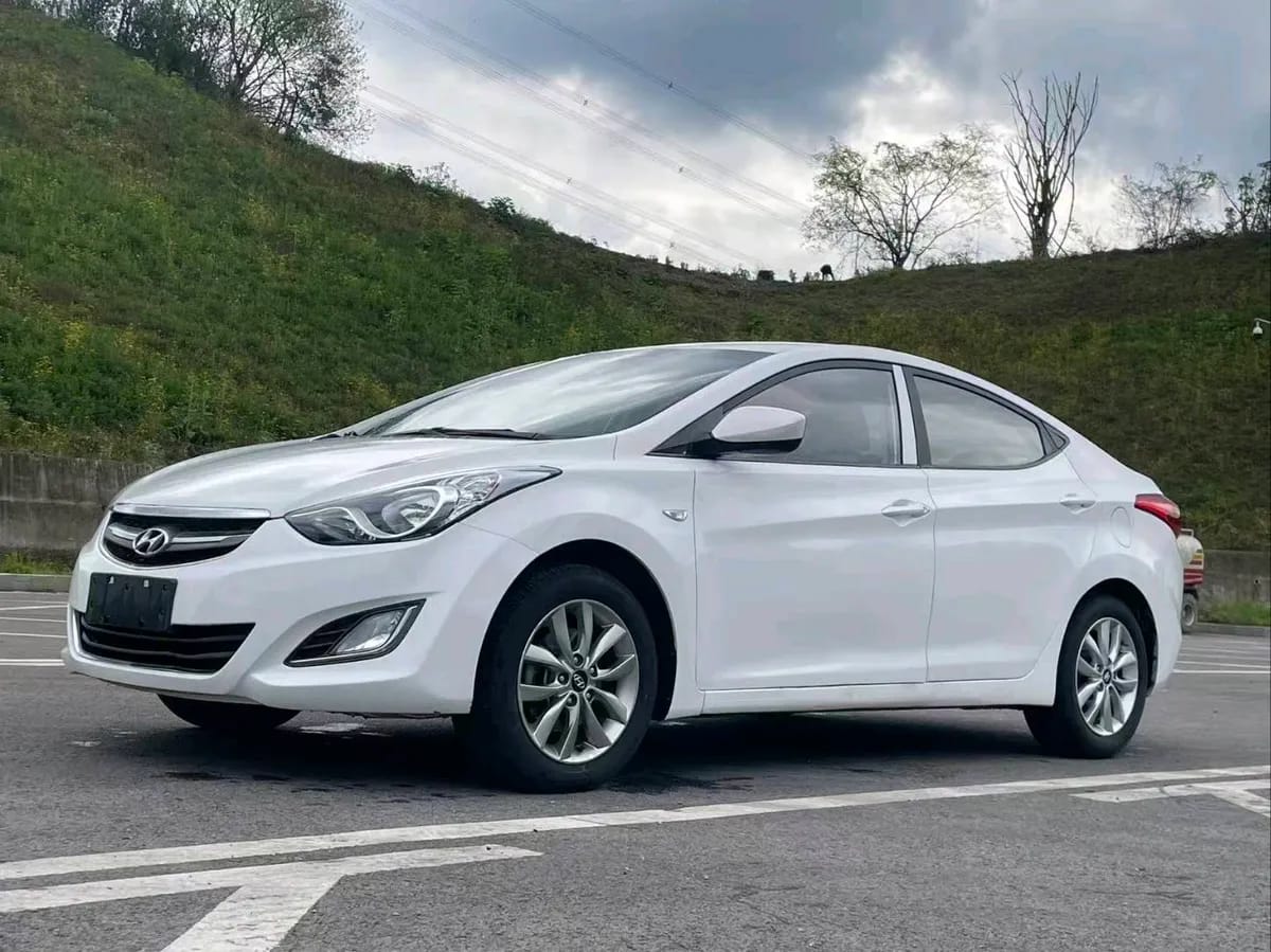 Hyundai 2015 1.6L 2