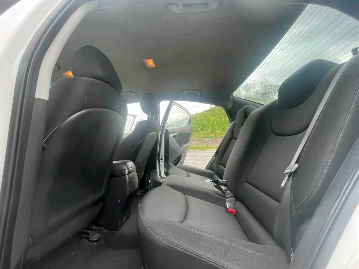 Hyundai 2015 1.6L 5