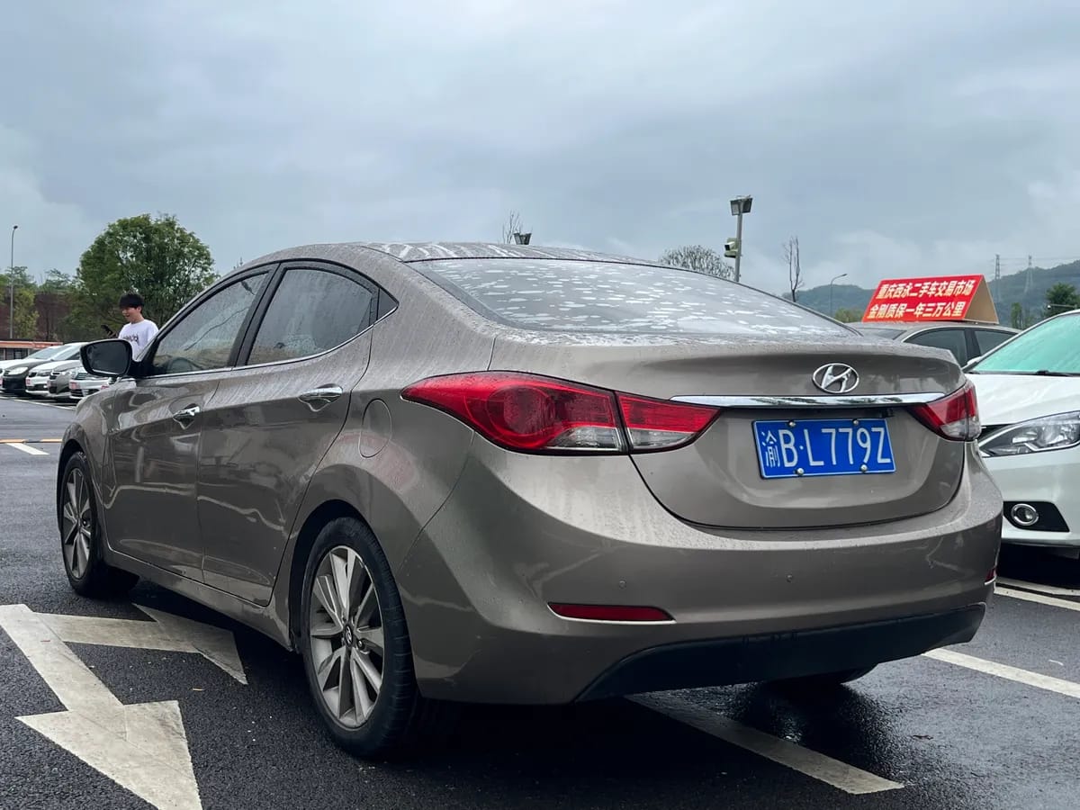 Hyundai 2016 1.6L 6