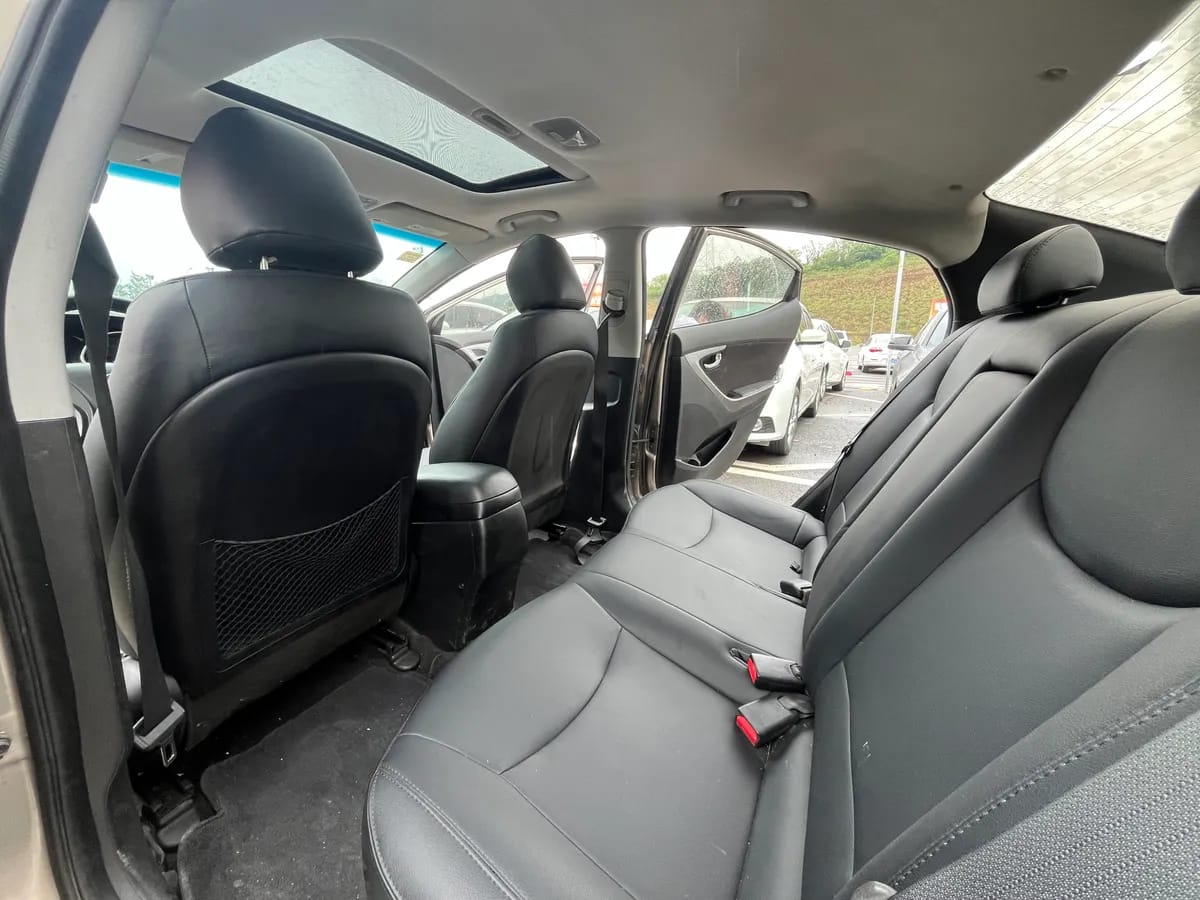 Hyundai 2016 1.6L 8