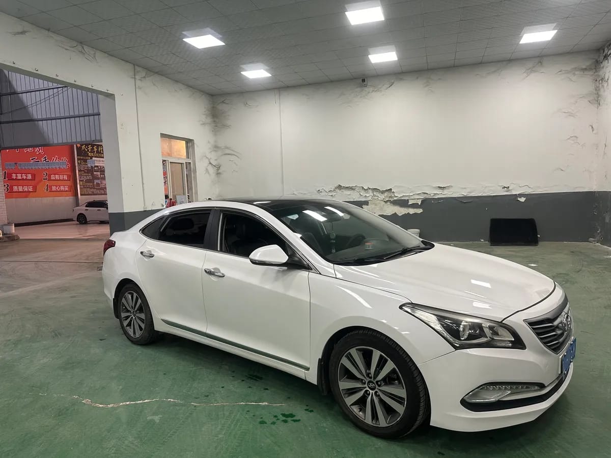 Hyundai 2016 1.6T GLS 3