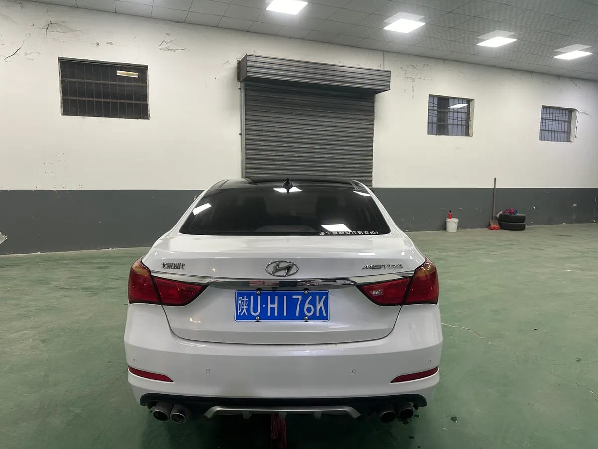 Hyundai 2016 1.6T GLS 5