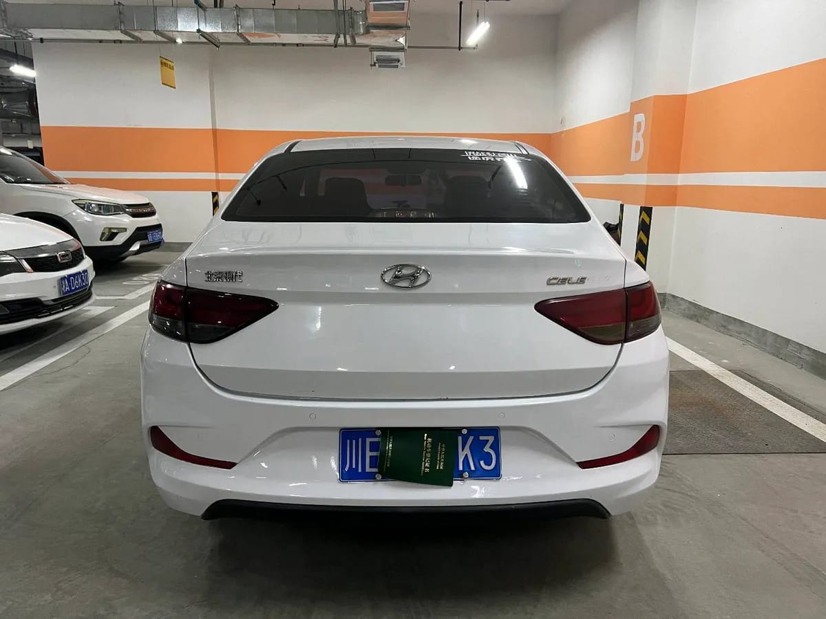 Hyundai 2017 1.6L GLS 4
