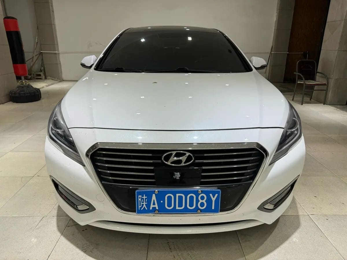Hyundai 2017 1.6T GLS 2