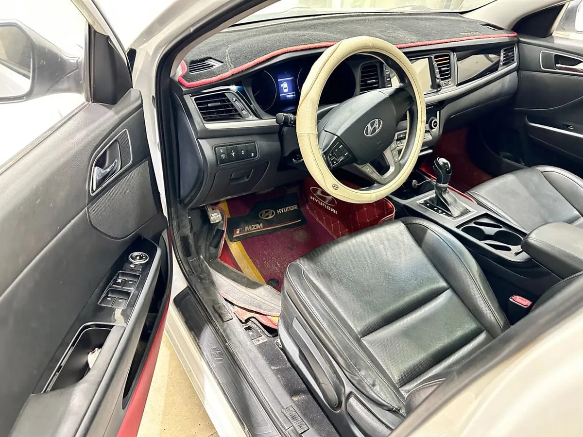 Hyundai 2017 1.8L GLS 4