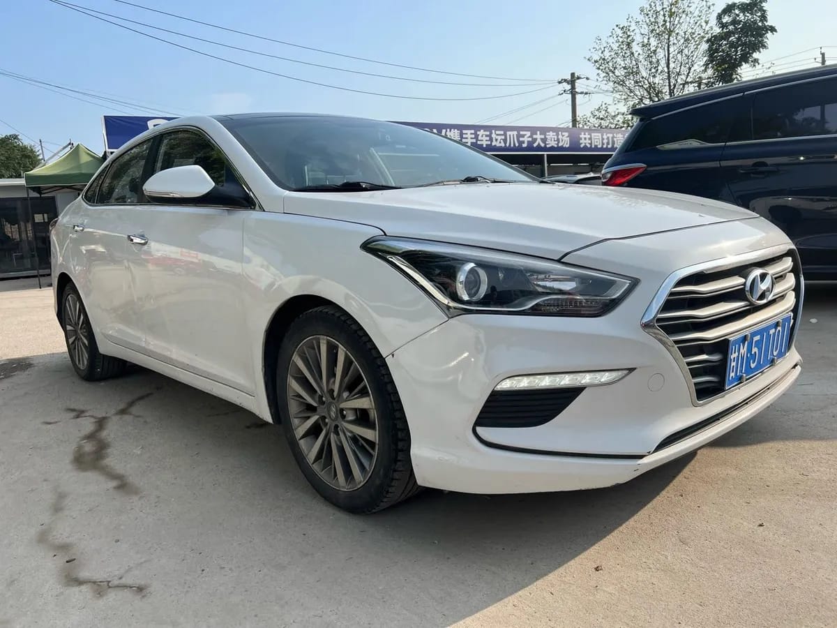 Hyundai 2019 1.8L DLX VI 3