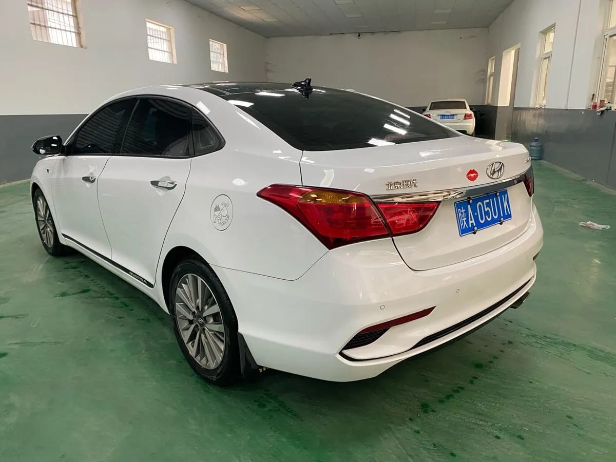 Hyundai 2019 1.8L GLS VI 6
