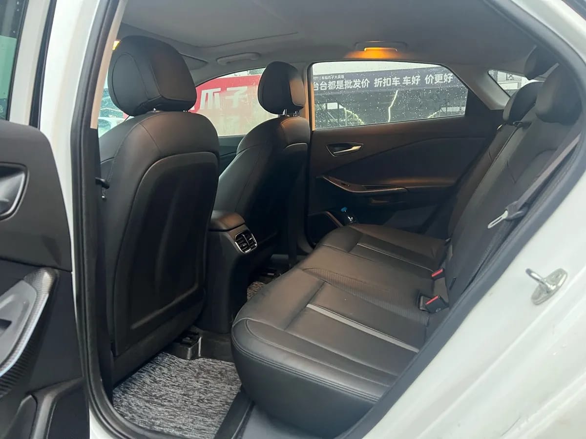 Hyundai 2019 280TGDi V 8