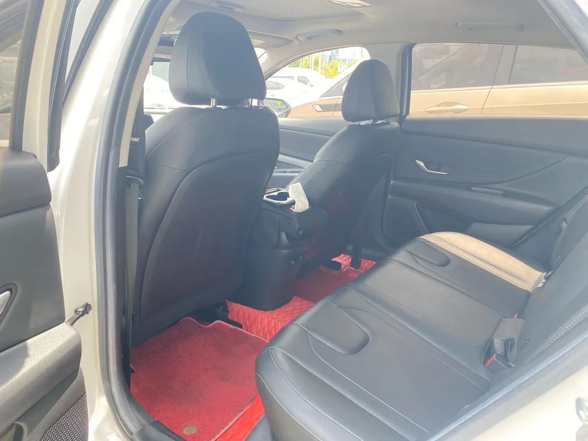 Hyundai 2021 1.5L CVT GLX 4