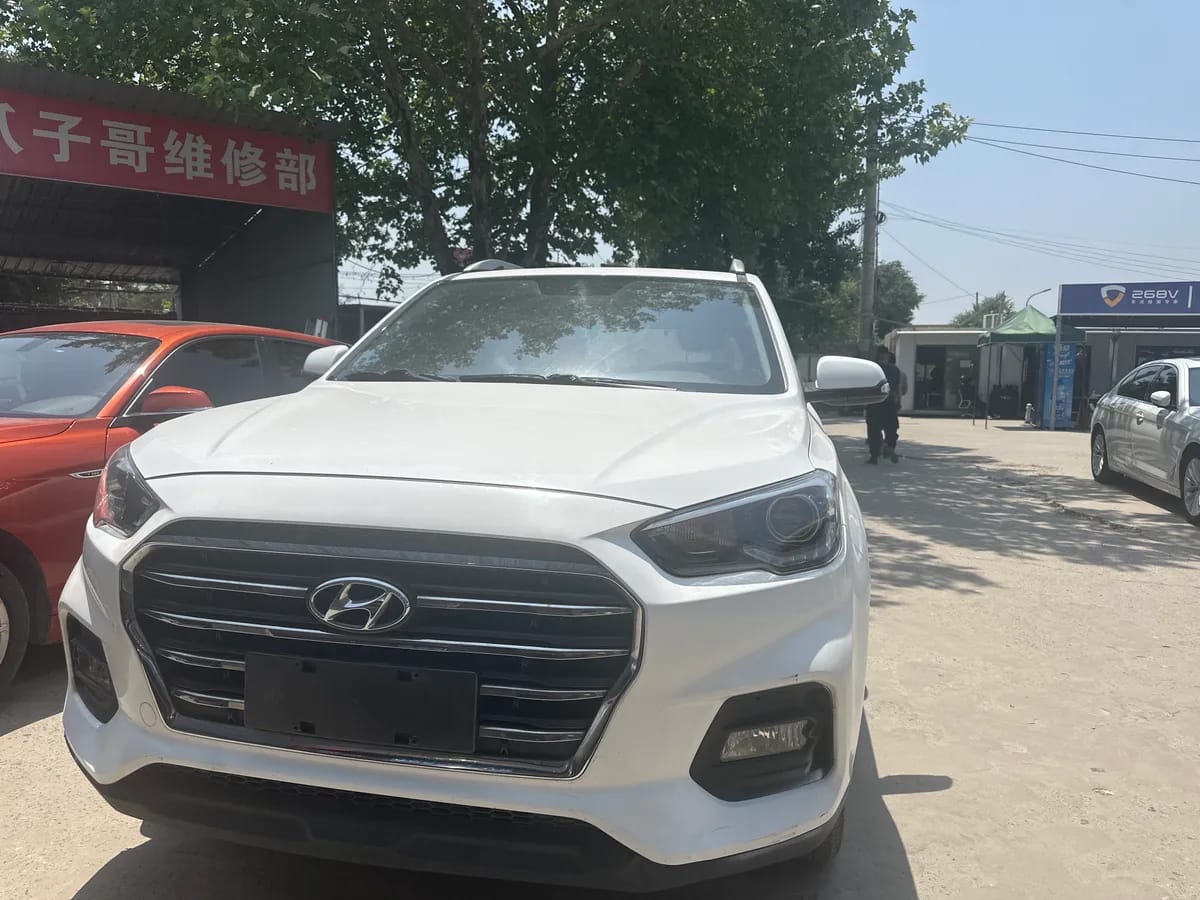 Hyundai ix35 2019 2.0L · V 4