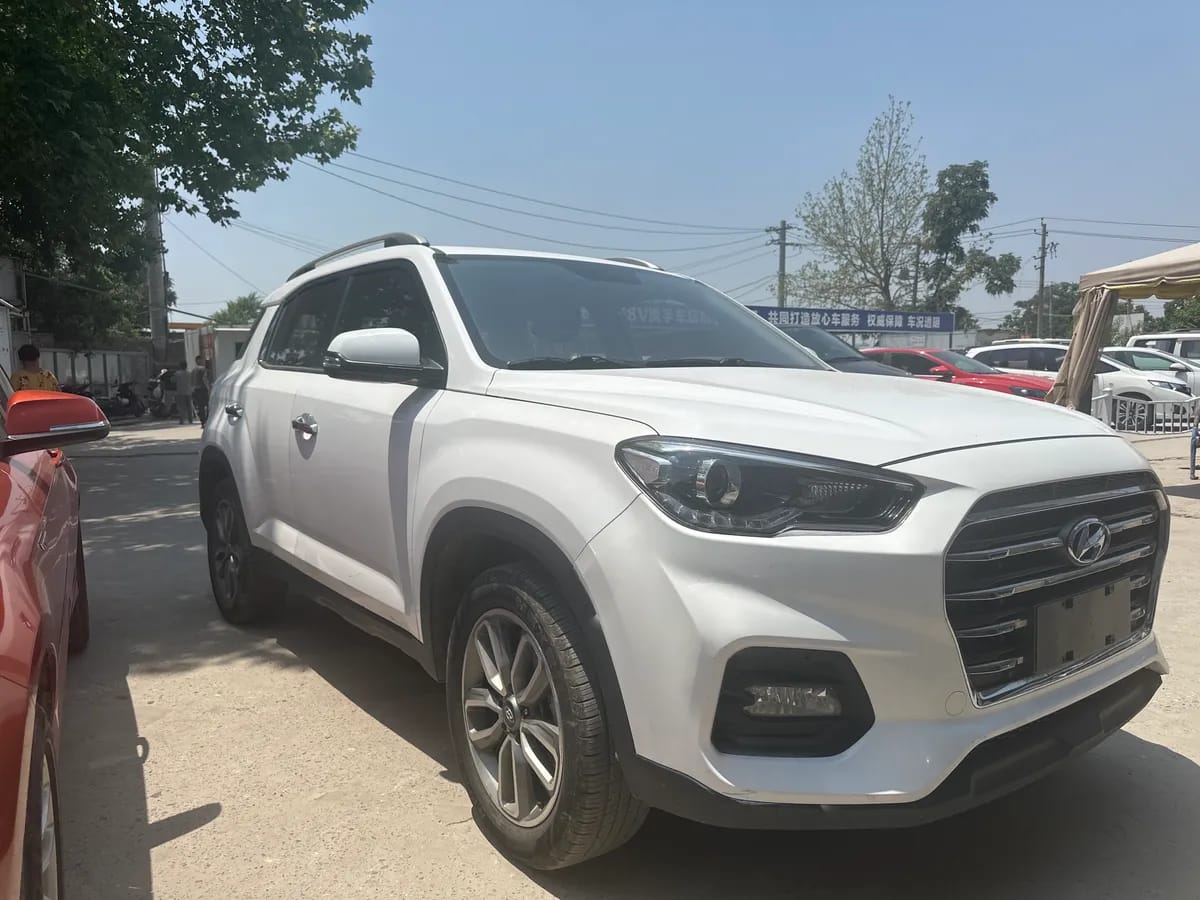 Hyundai ix35 2019 2.0L · V 5