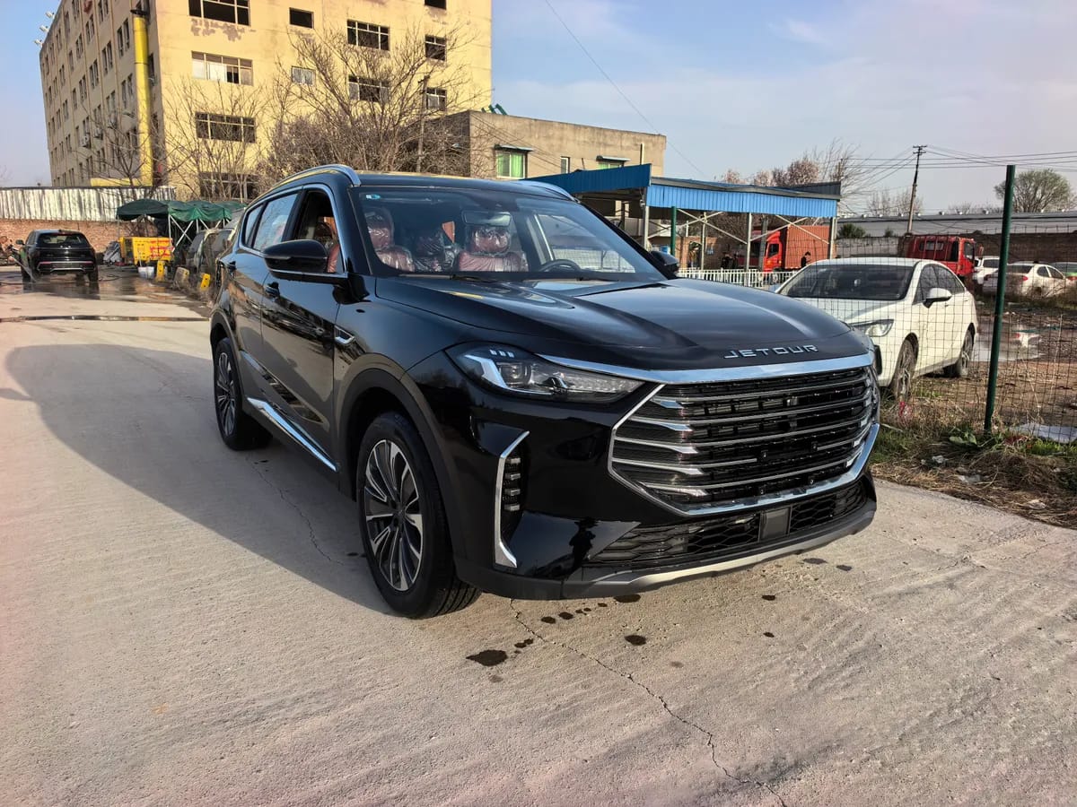 Jetour X70 PLUS 2025 1.5T CVT PRO 7 3