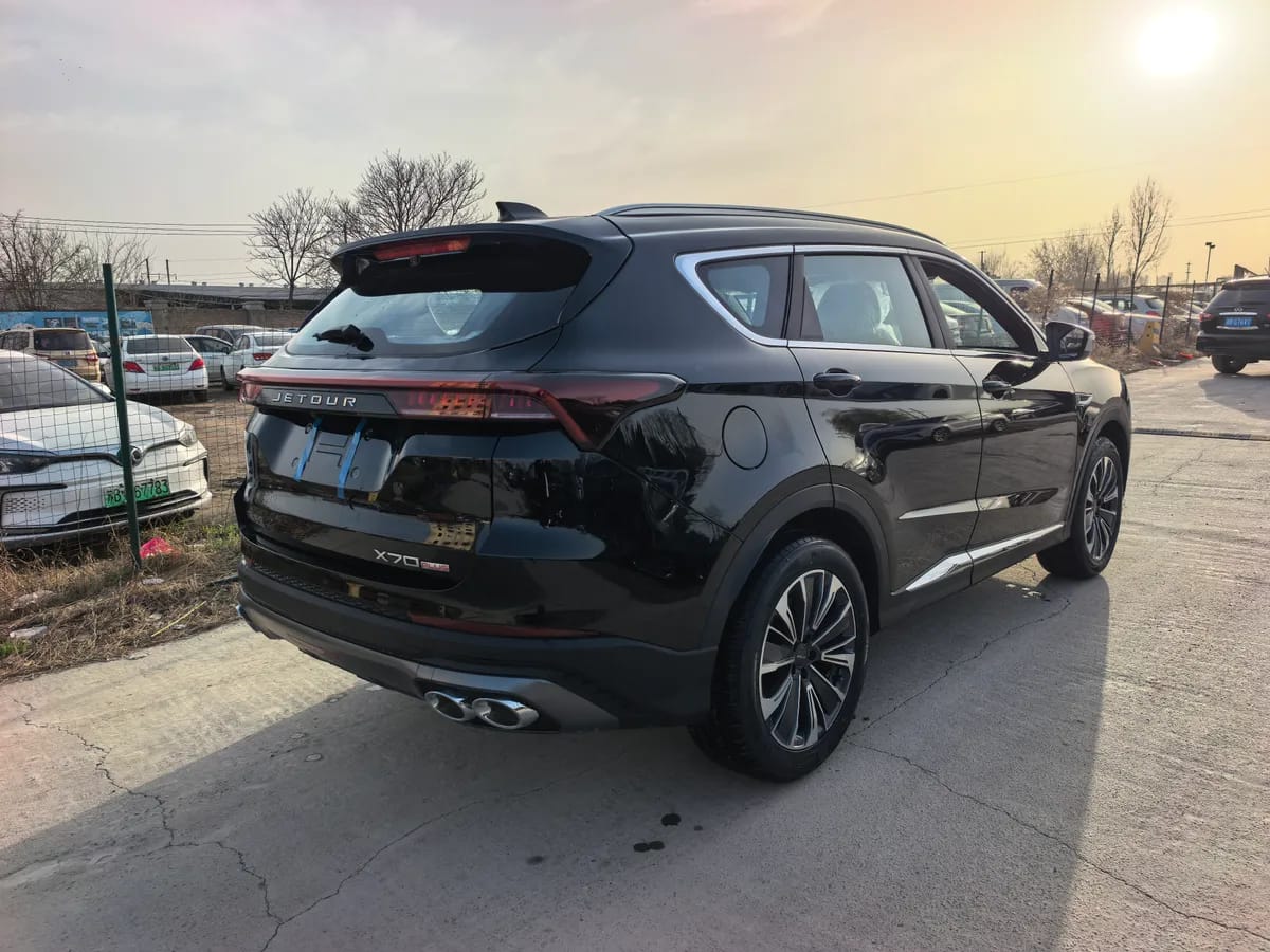Jetour X70 PLUS 2025 1.5T CVT PRO 7 9