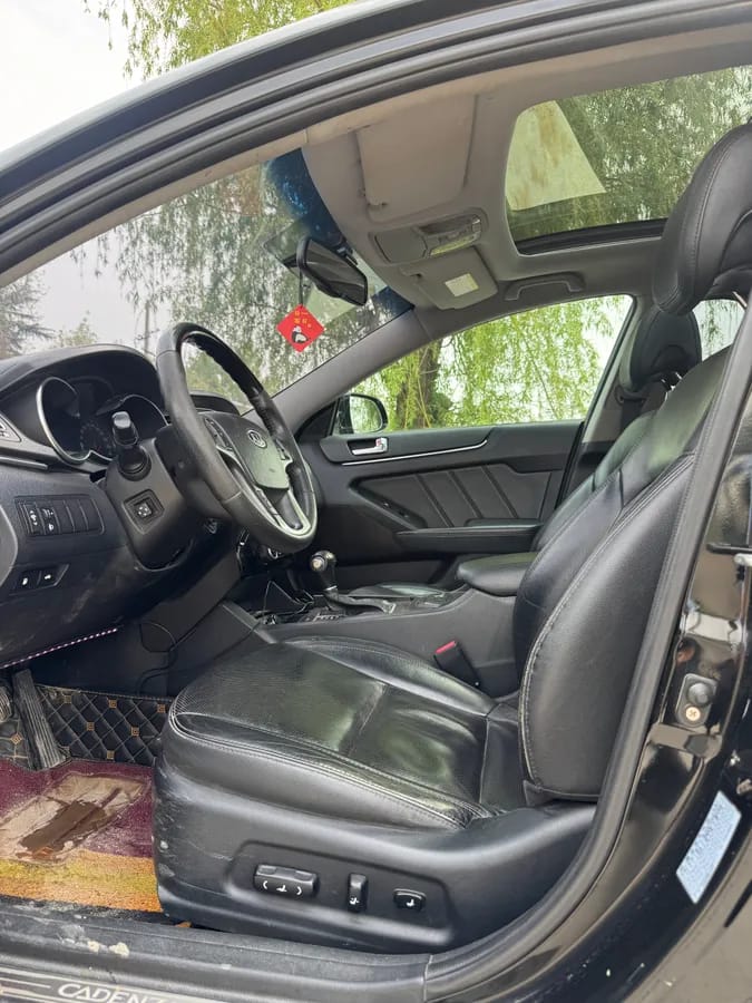 Kia ( ) 2012 2.4L 4