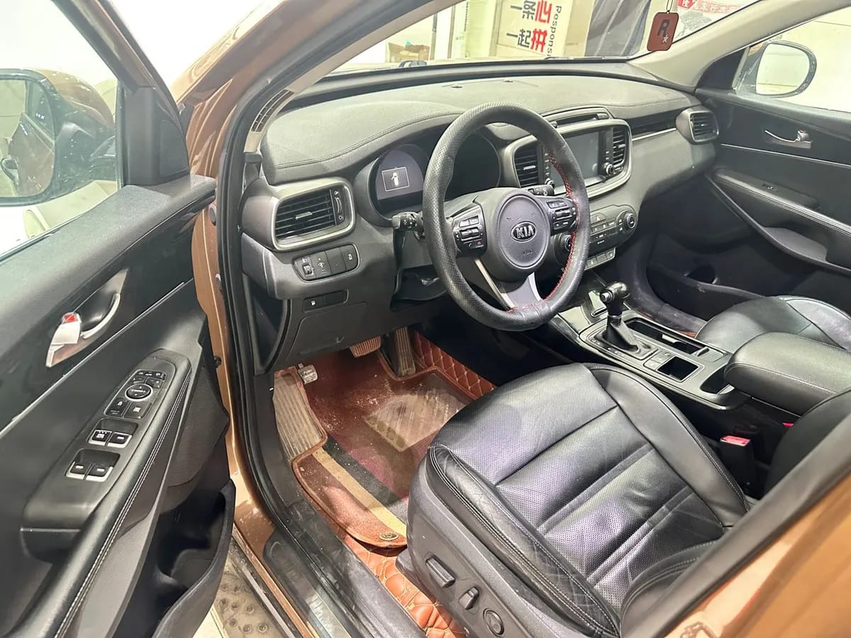 Kia ( ) 2015 L 2.4L 4WD 5 V 4