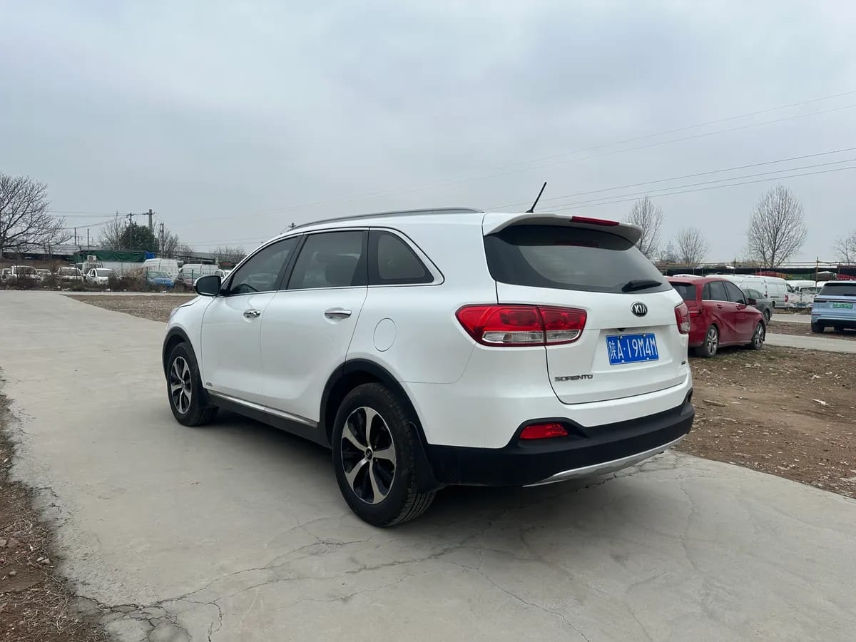 Kia ( ) 2016 L 2.2T 4WD 5 V 4