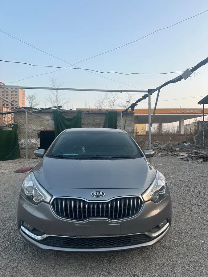 Kia K3 2013 1.6L DLX 2