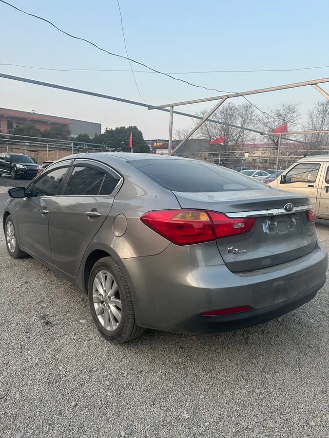 Kia K3 2013 1.6L DLX 7