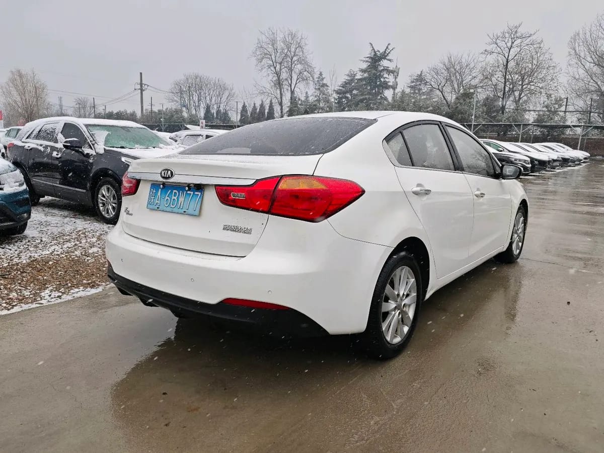 Kia K3 2015 1.6L GL 8
