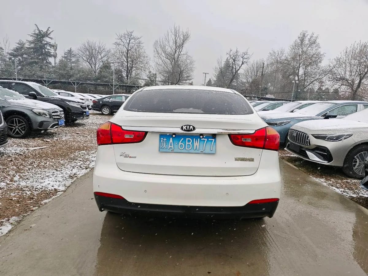 Kia K3 2015 1.6L GL 9