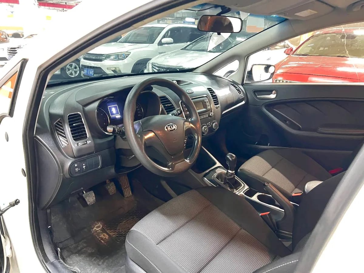 Kia K3 2016 1.6L GLS 4