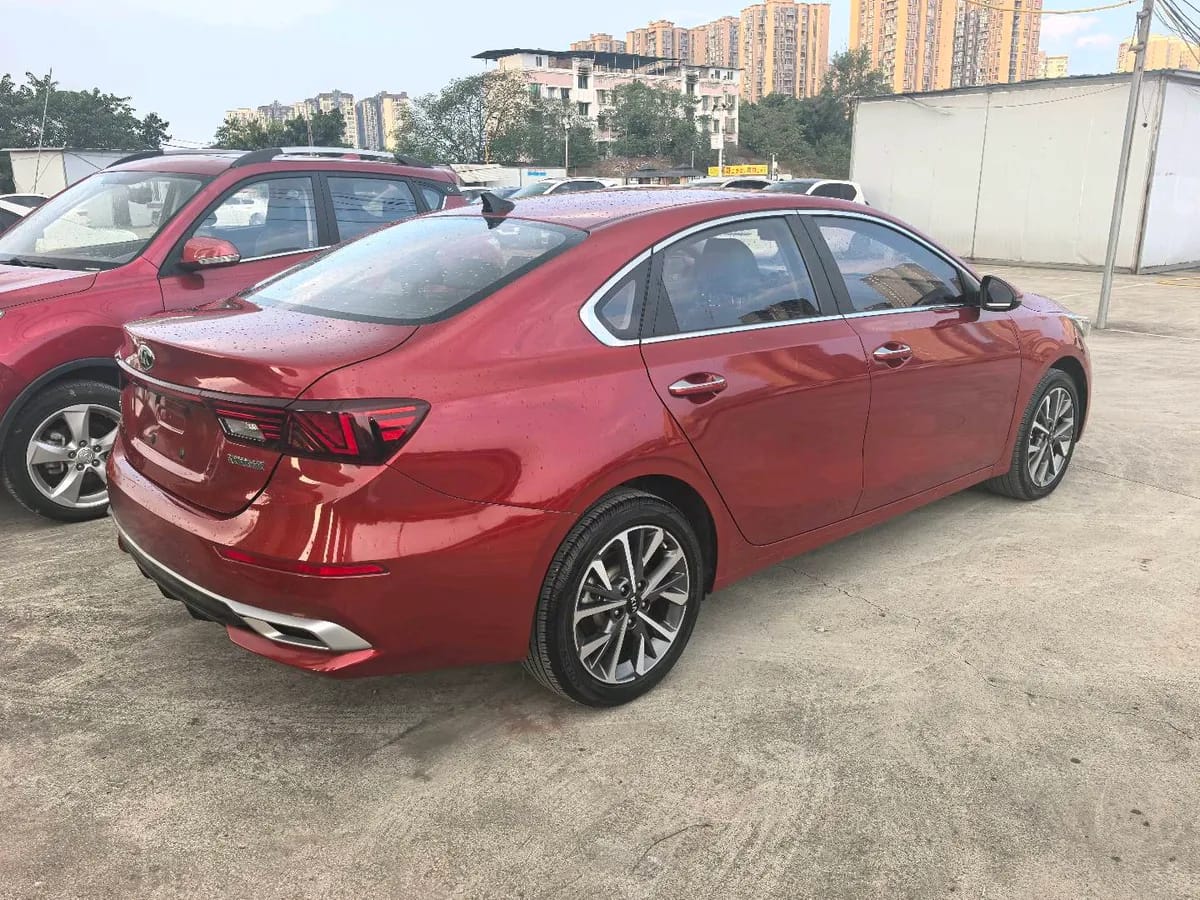 Kia K3 2021 1.5L CVT 4