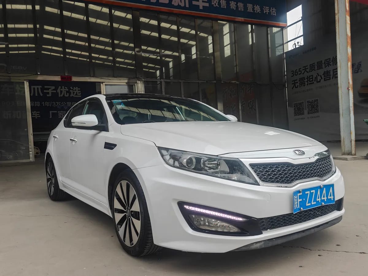 Kia K5 2012 2.0L DLX 3