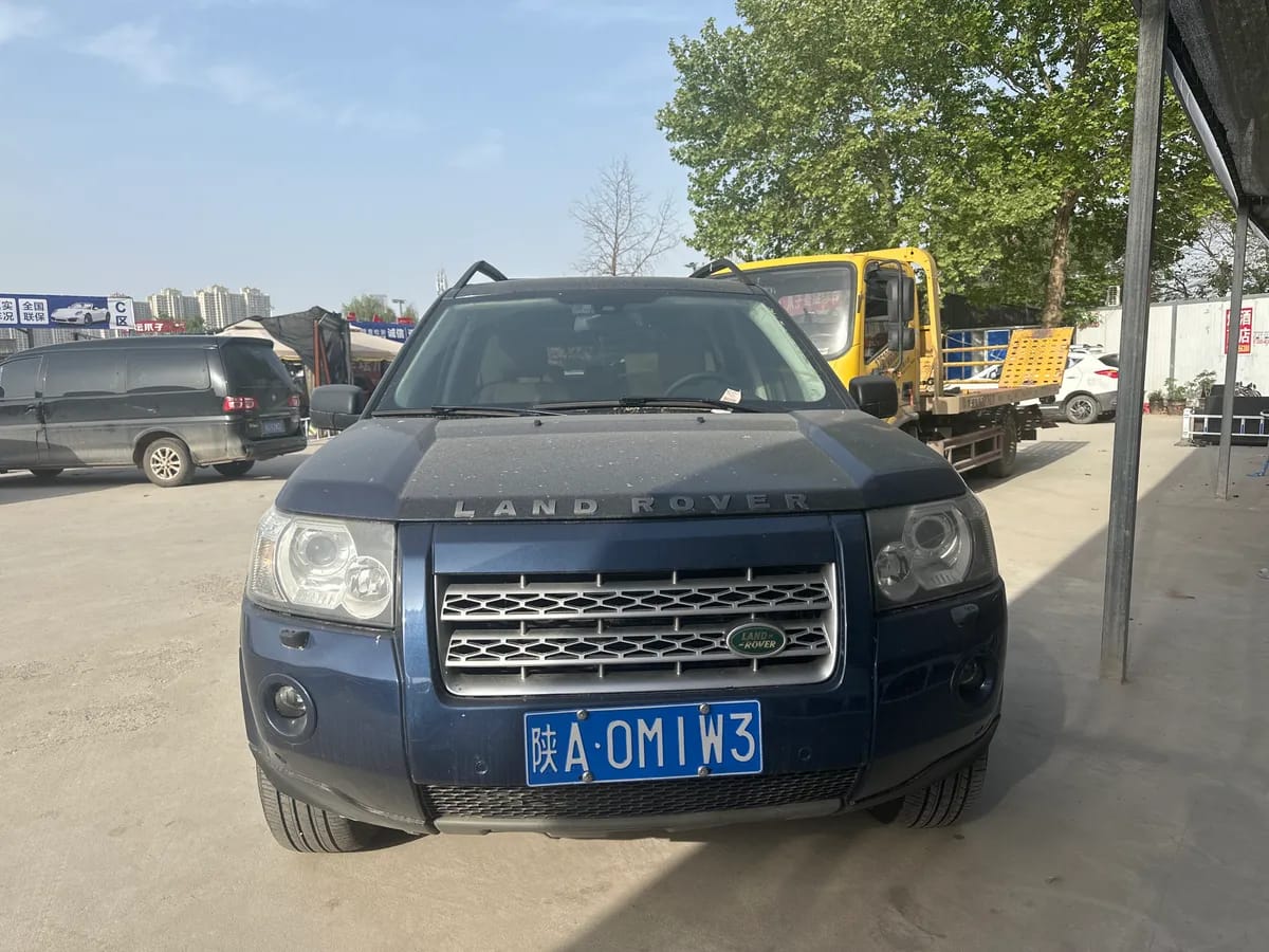 Land Rover 2 2009 3.2L 2