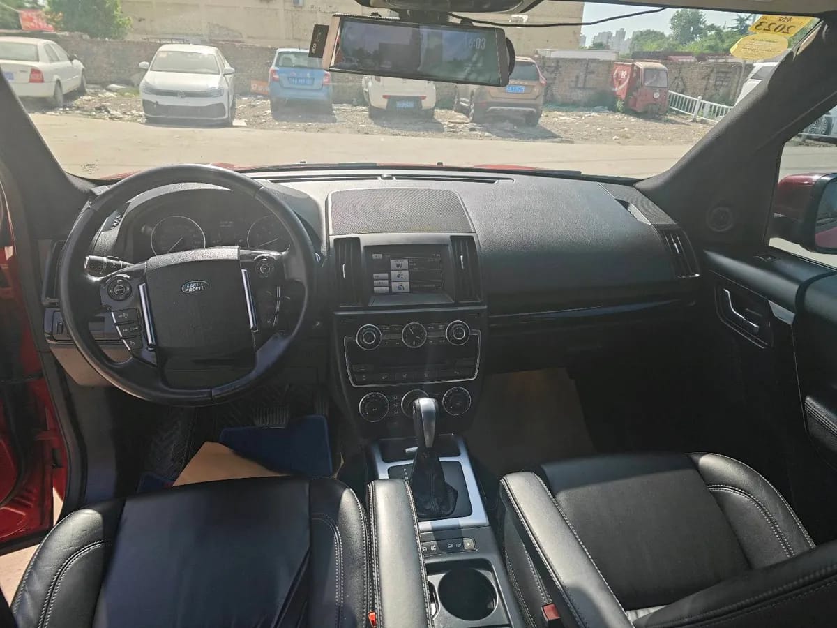Land Rover 2 2015 2.0T Si4 XS 6