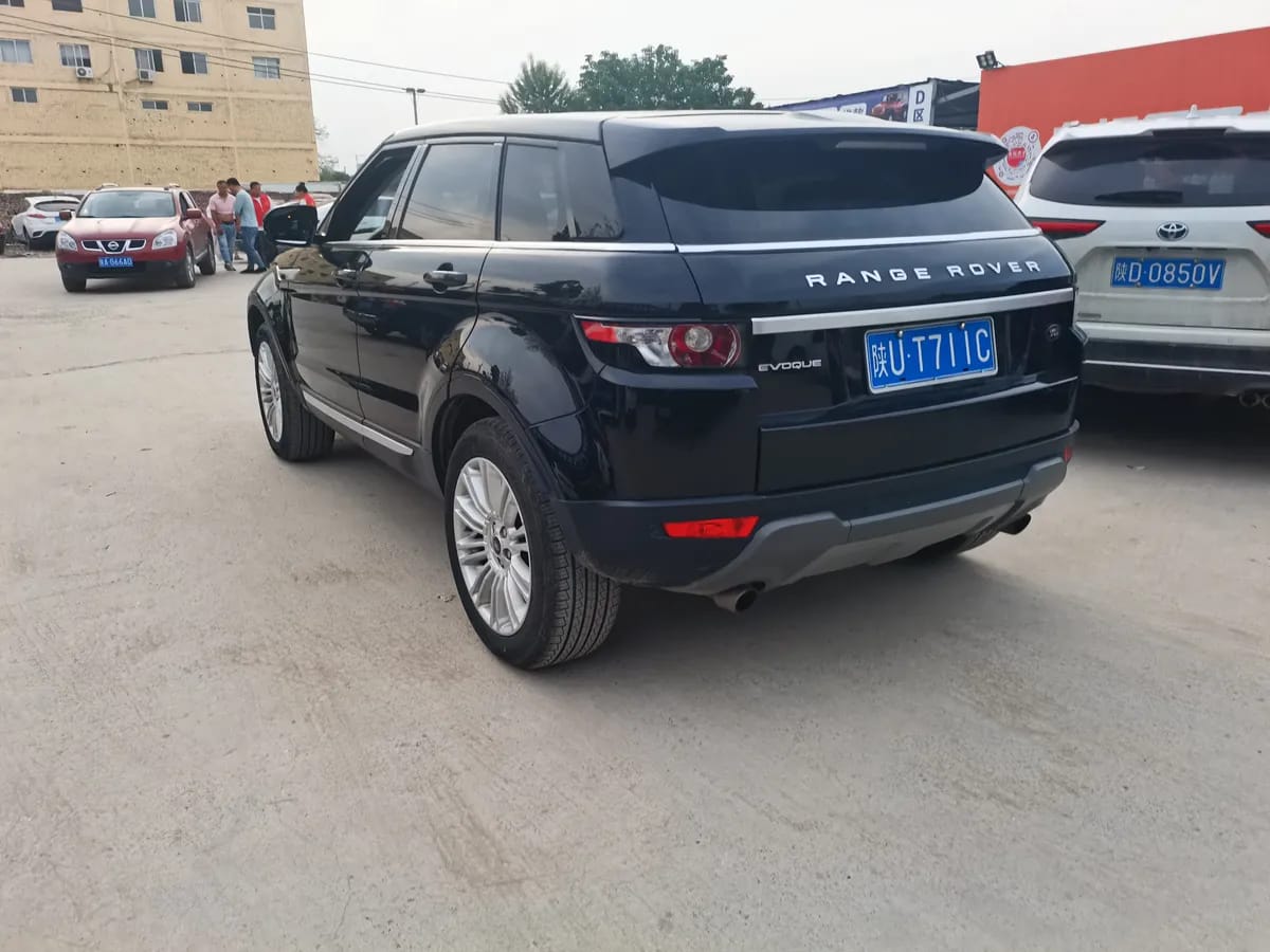 Land Rover ( ) 2013 2.0T 5 9