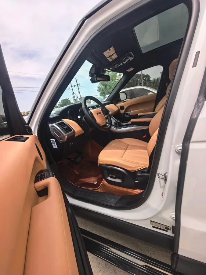 Land Rover 2014 3.0 SC V6 HSE 4