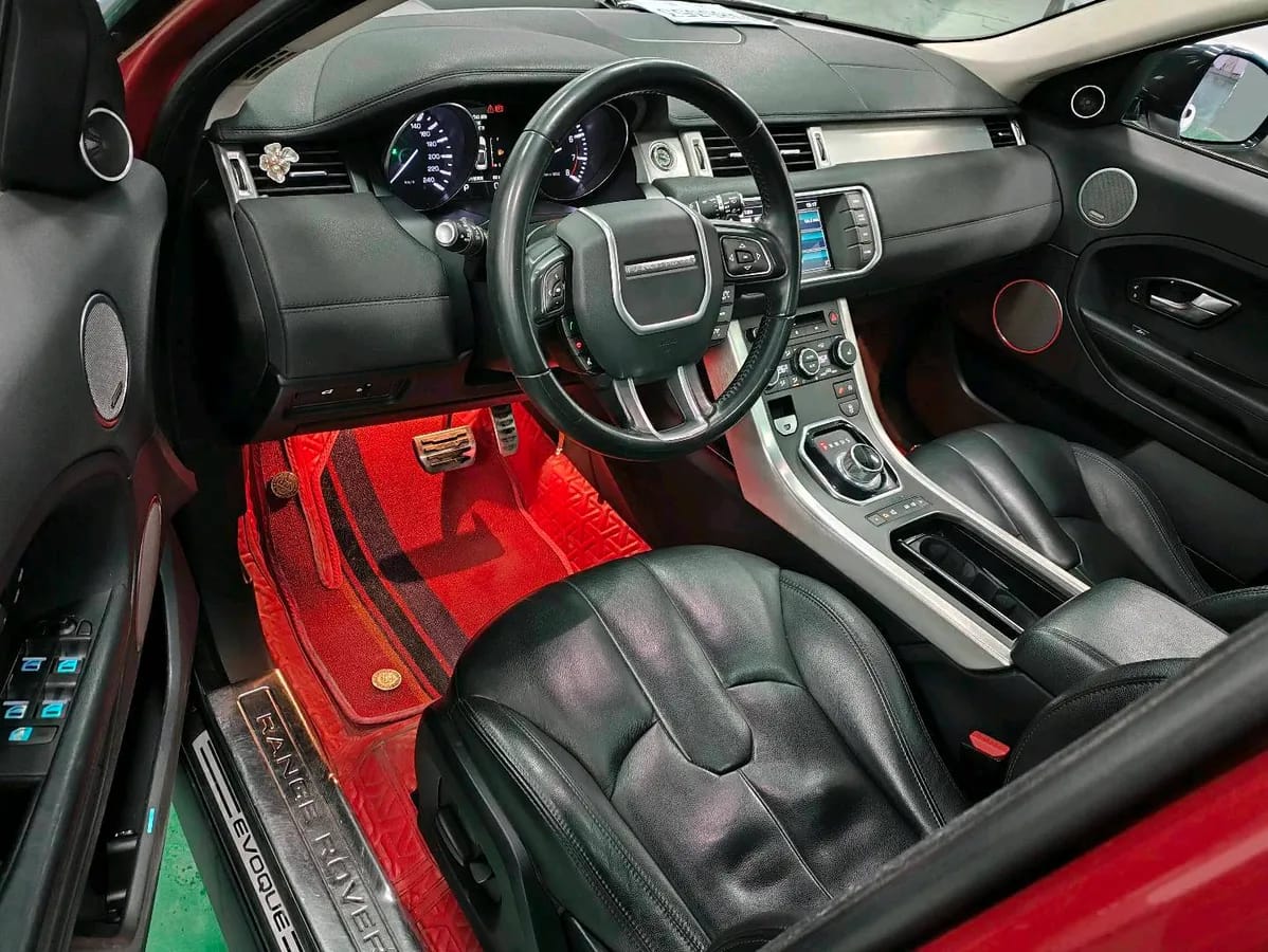 Land Rover 2015 2.0T 4