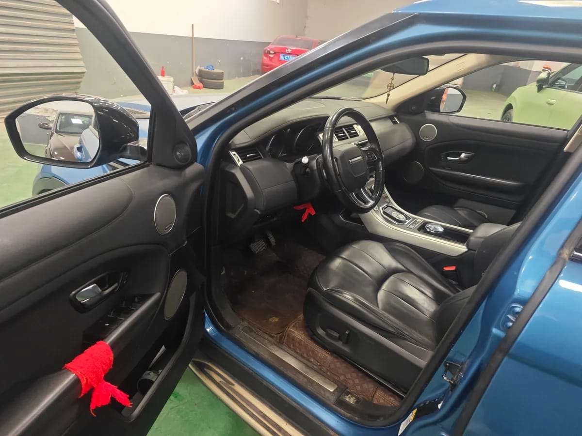 Land Rover 2016 2.0T SE PLUS 7