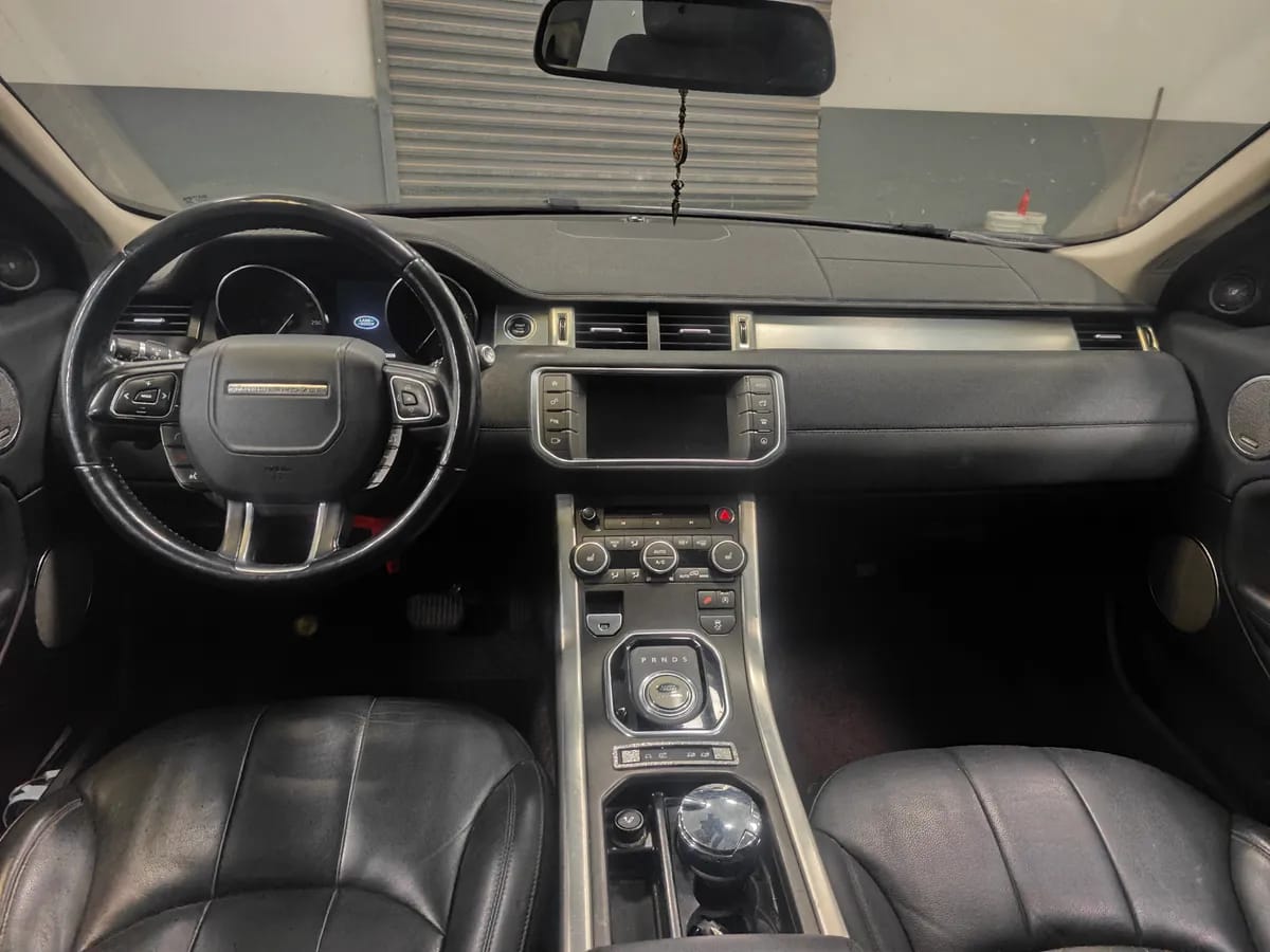 Land Rover 2016 2.0T SE PLUS 9