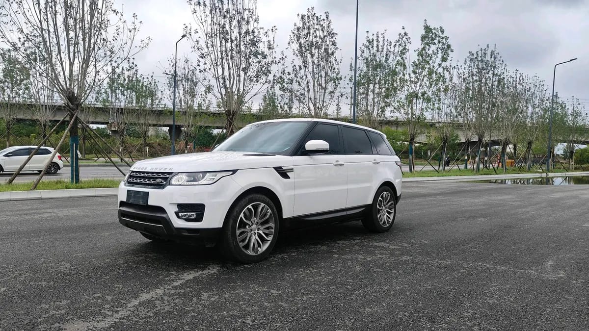 Land Rover ( ) 2017 3.0 SC V6 SE 4