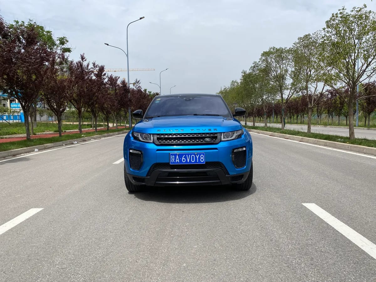 Land Rover 2018 240PS 2