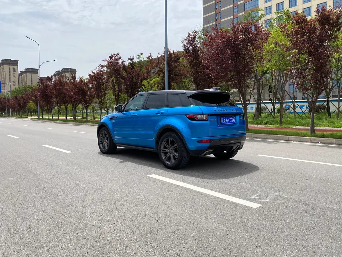 Land Rover 2018 240PS 8