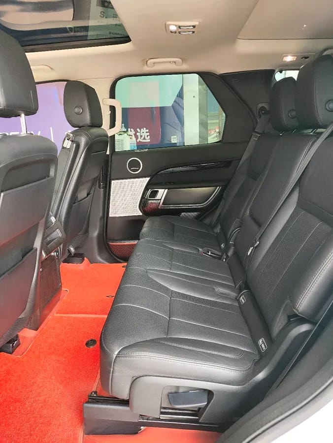 Land Rover ( ) 2018 3.0 SC V6 SE 10