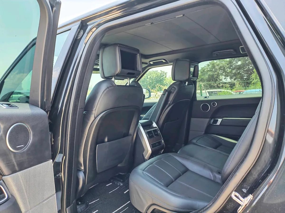 Land Rover 2018 P400e 5