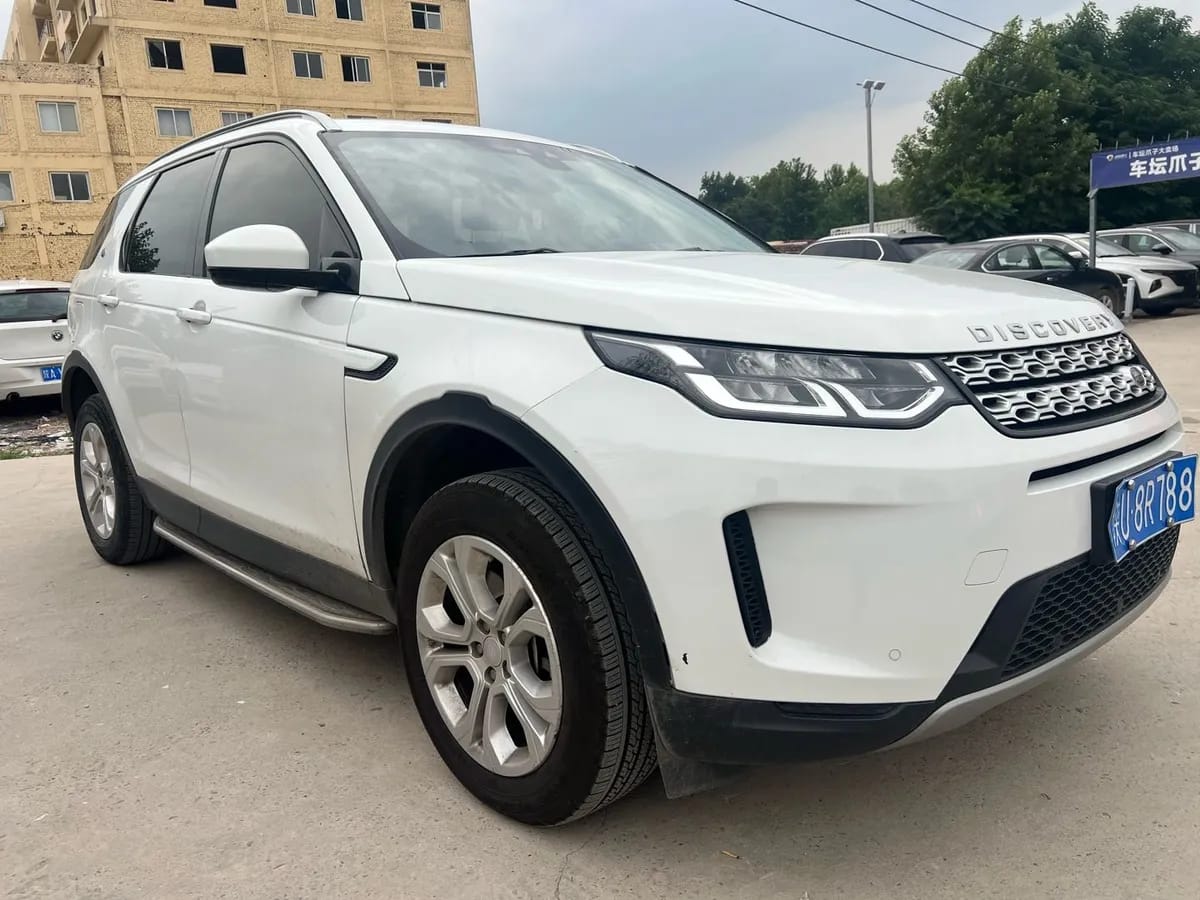 Land Rover 2020 200PS 3
