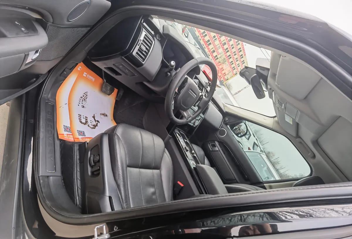 Land Rover 2020 3.0 SC V6 SE 4