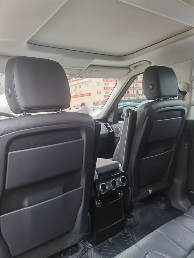 Land Rover 2020 3.0 SC V6 SE 5