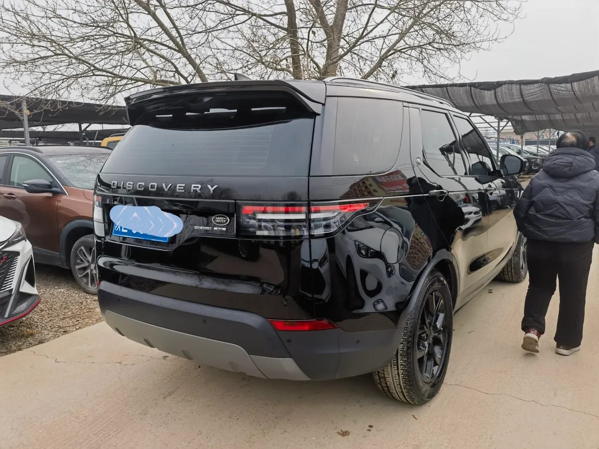 Land Rover 2020 3.0 SC V6 SE 8