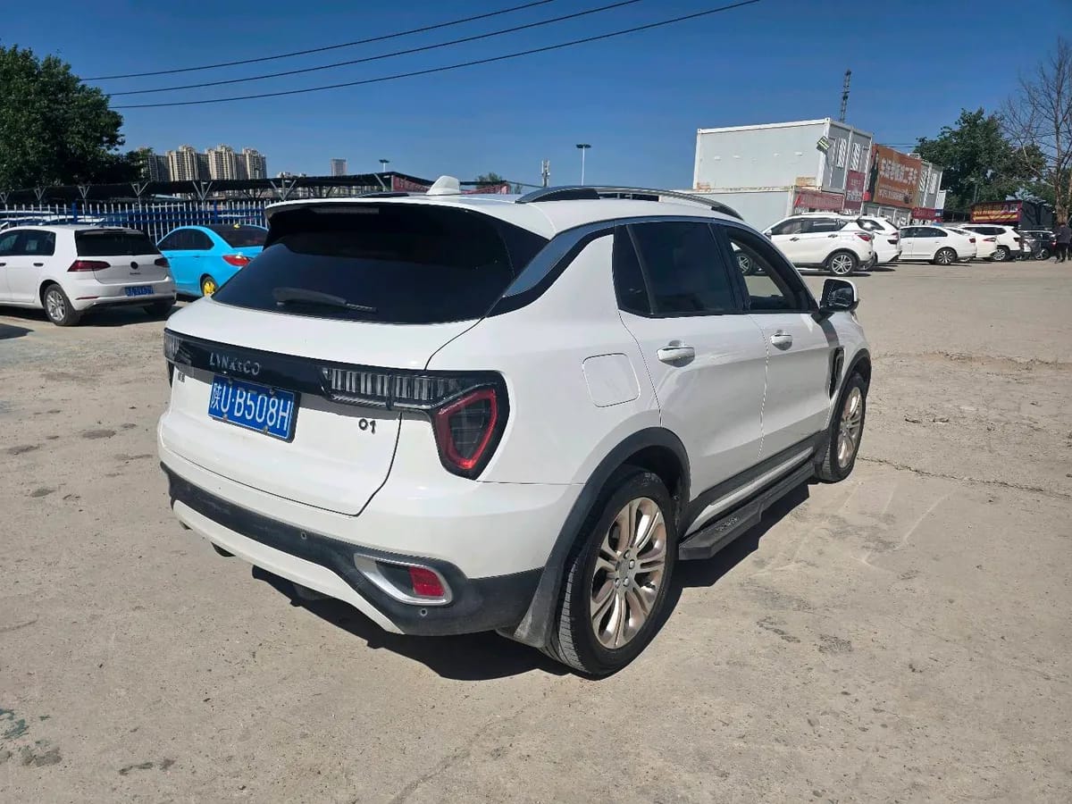 Lynk & Co 01 2017 2.0T Pro 4