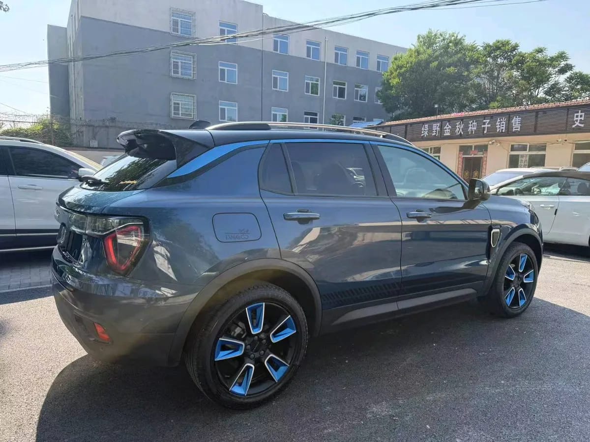 Lynk & Co 01 2019 2.0T Pro VI 8