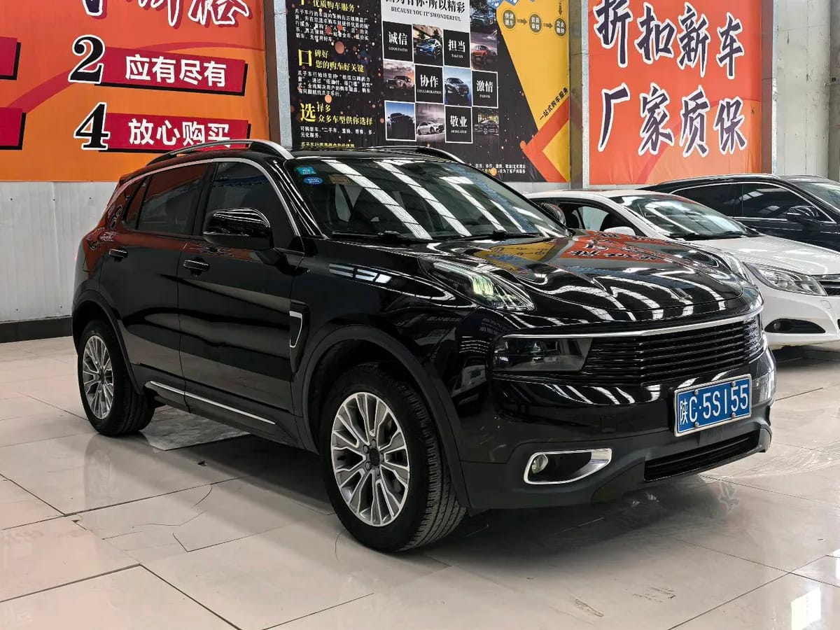 Lynk & Co 01 2019 2.0T VI 3