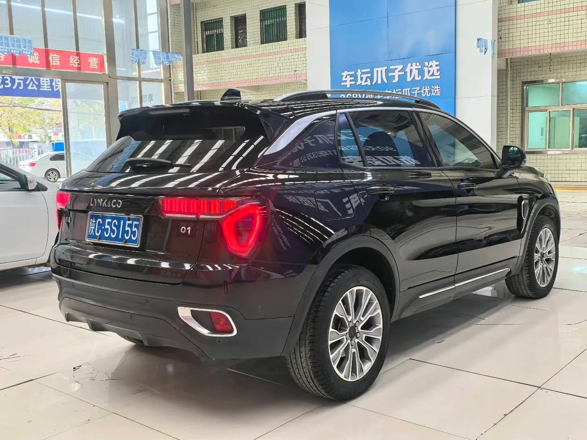 Lynk & Co 01 2019 2.0T VI 9