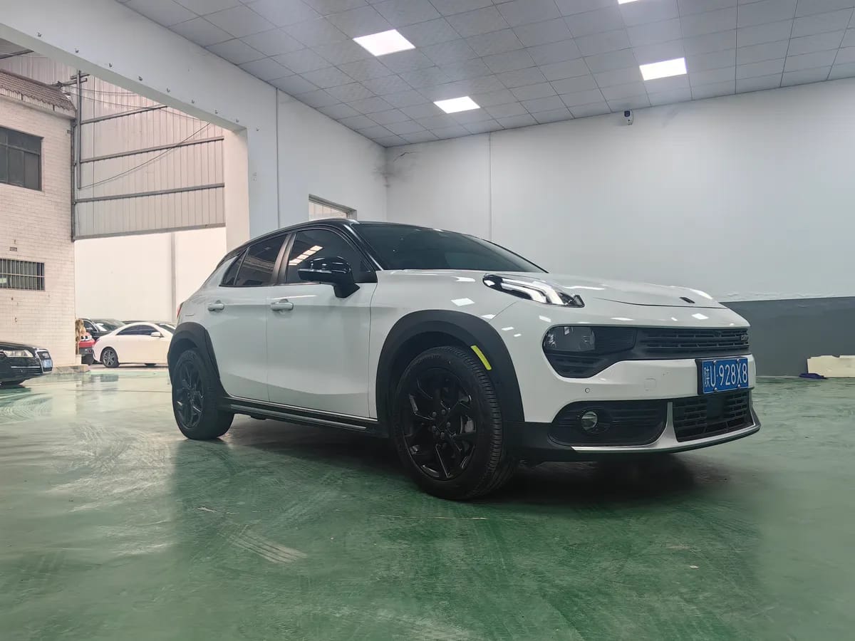 Lynk & Co 02 2018 2.0T DCT Pro V 3