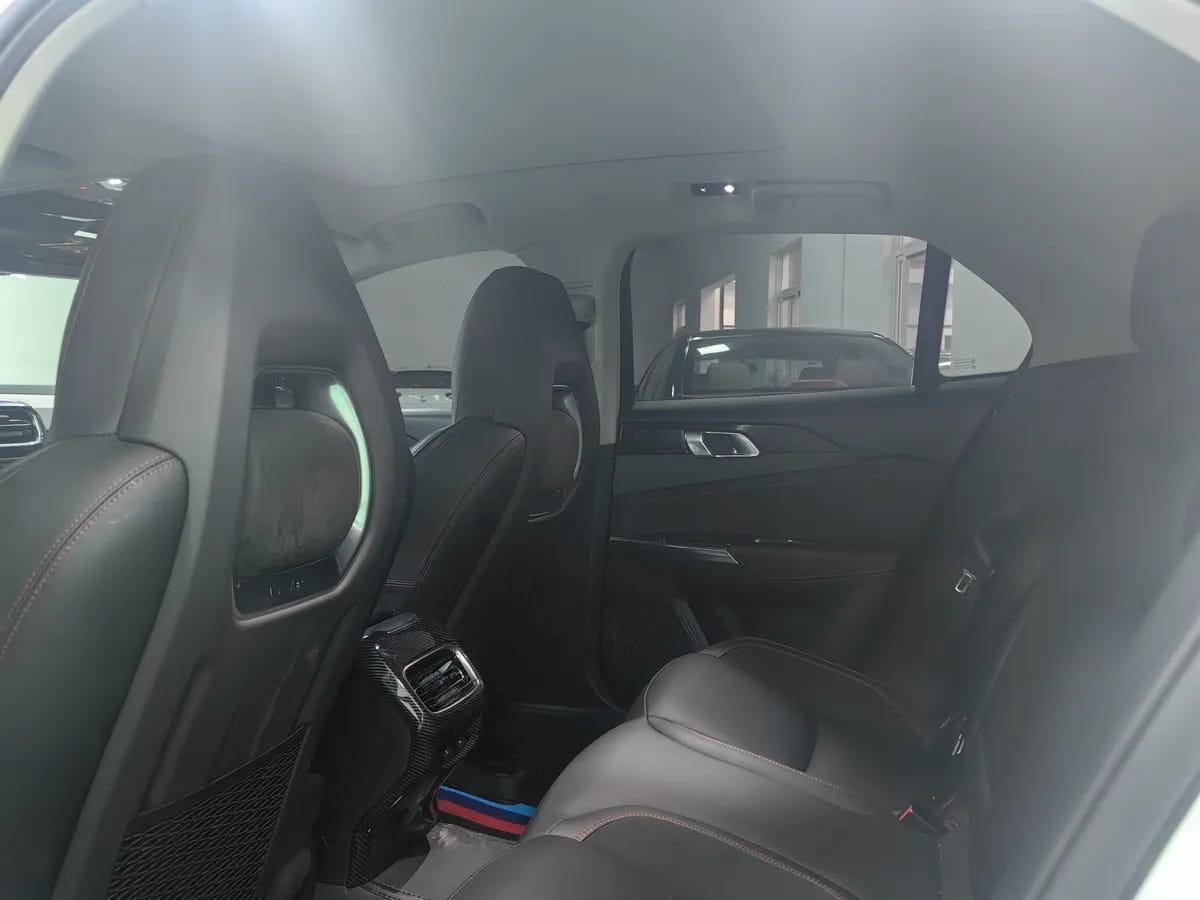 Lynk & Co 02 2018 2.0T DCT Pro V 7